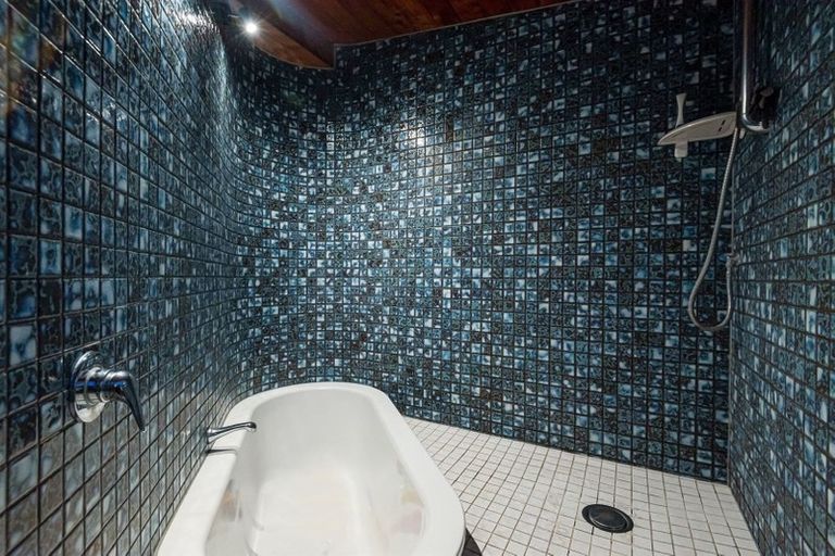 Photo of property in 2/24 Lake Pupuke Drive, Takapuna, Auckland, 0622