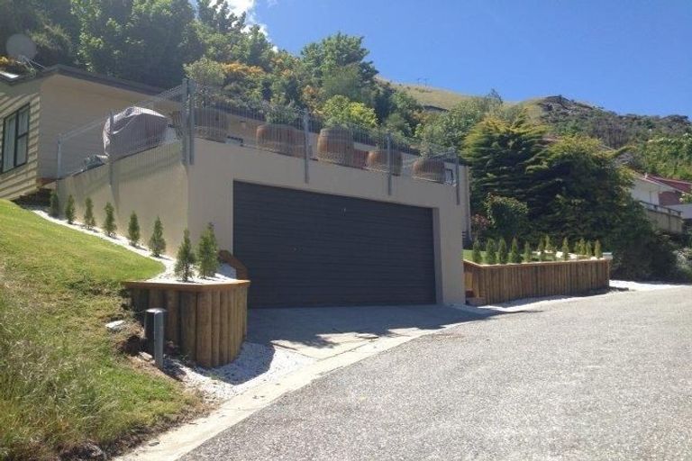 Photo of property in 5 Cresta Lane, Frankton, Queenstown, 9300
