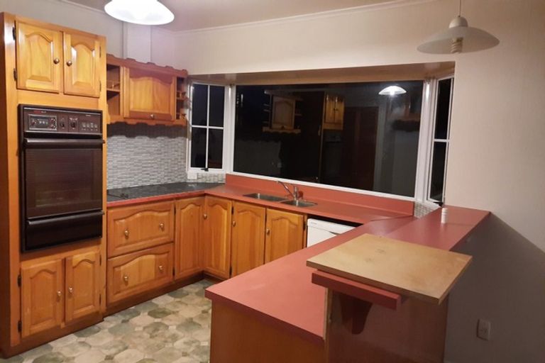 Photo of property in 6 Dingwall Place, Papatoetoe, Auckland, 2025