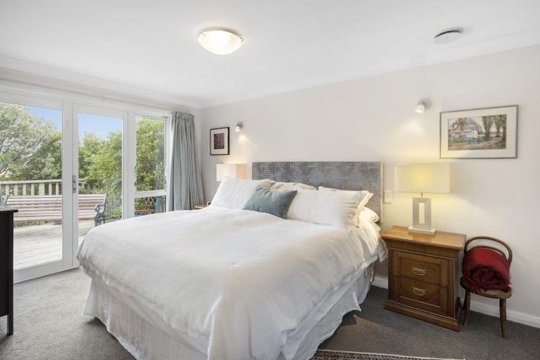 Photo of property in 7 Mertoun Terrace, Highbury, Wellington, 6012