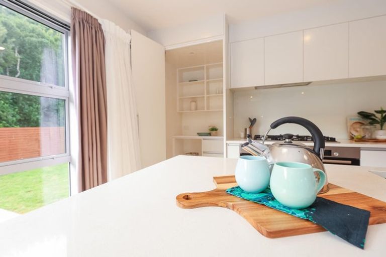 Photo of property in 11 Crompton Avenue, Churton Park, Wellington, 6037