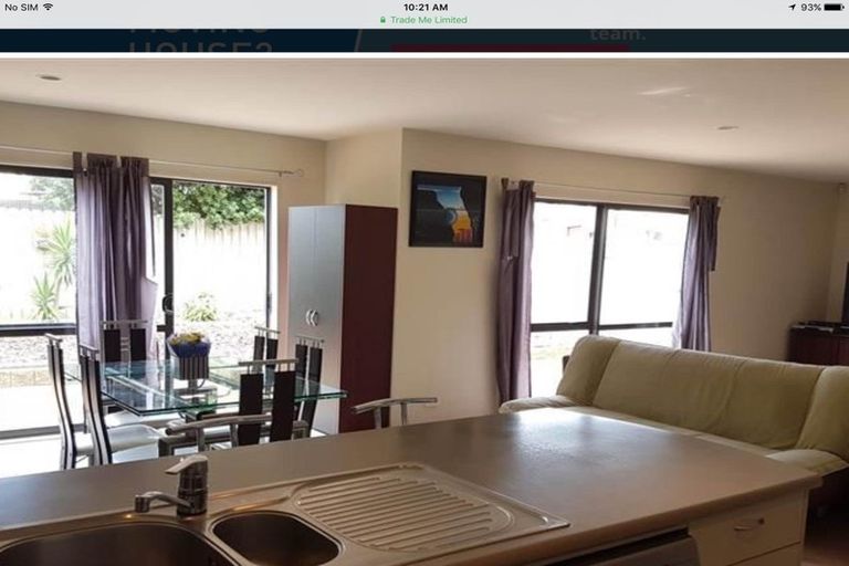 Photo of property in 60 Tiger Drive, Golflands, Auckland, 2013