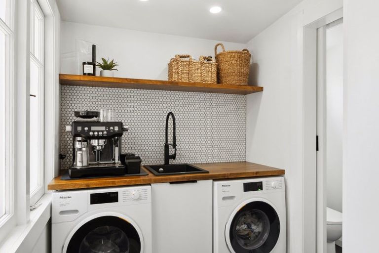 Photo of property in 89 Stout Street, Whataupoko, Gisborne, 4010