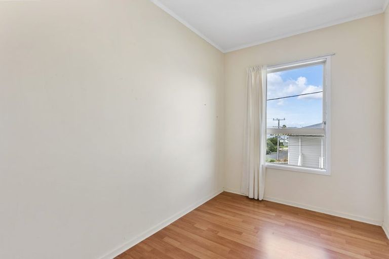 Photo of property in 3 Huka Road, Birkenhead, Auckland, 0626