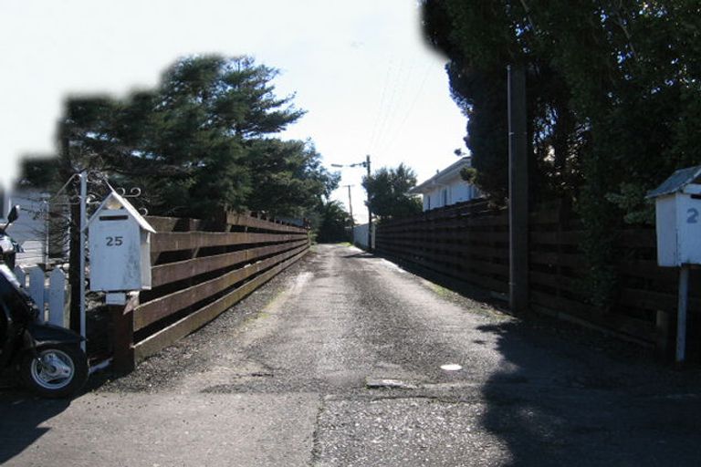 Photo of property in 27 Haydon Street, Roslyn, Palmerston North, 4414