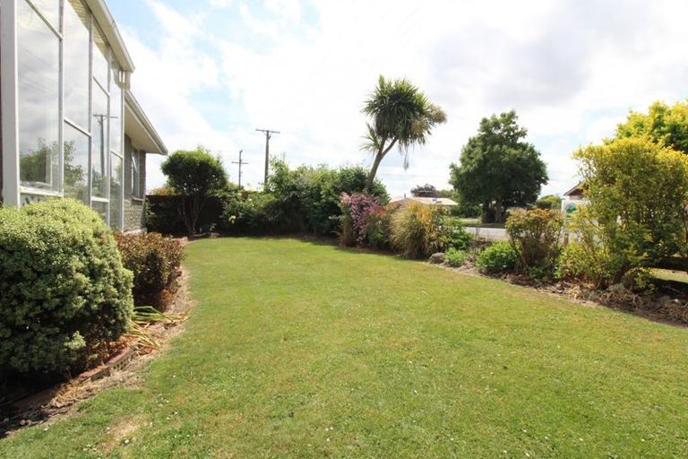 Photo of property in 35 Arthur Street, Winton, 9720