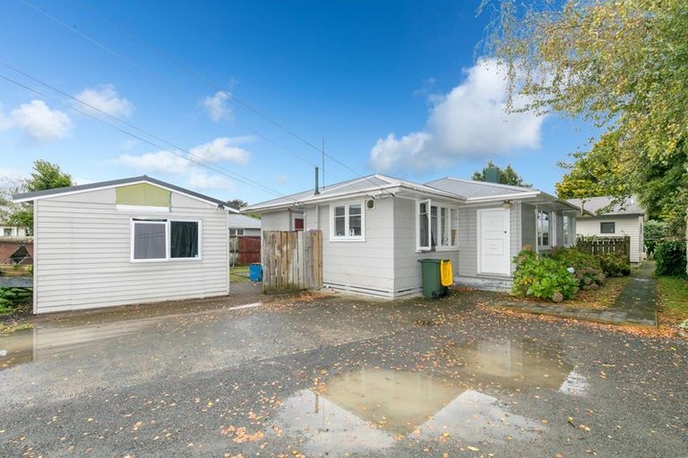 Photo of property in 2 Panair Crescent, Hillcrest, Hamilton, 3216