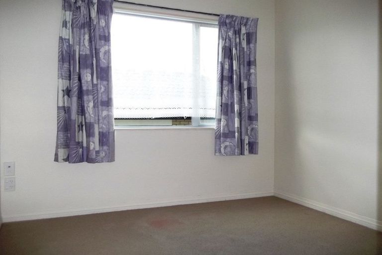 Photo of property in 10 Andrusha Place, Flat Bush, Auckland, 2019
