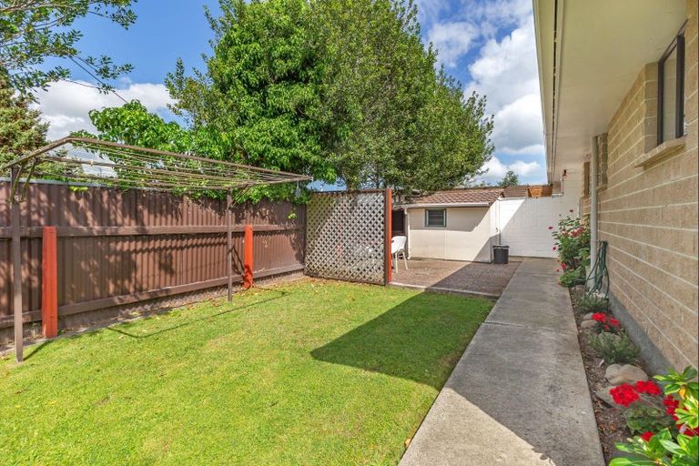 Photo of property in 18 Hereford Street, Levin, 5510