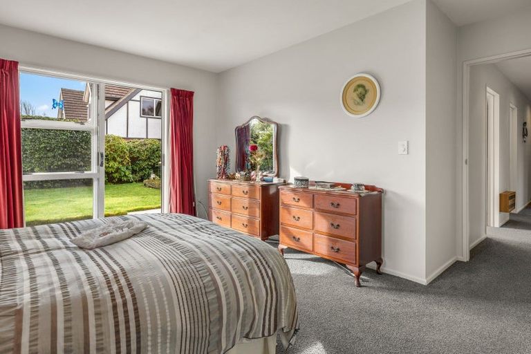 Photo of property in 10 Natalie Place, Harewood, Christchurch, 8051