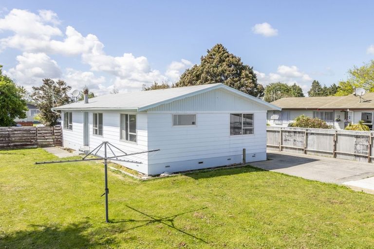 Photo of property in 52 Karen Crescent, Dinsdale, Hamilton, 3204