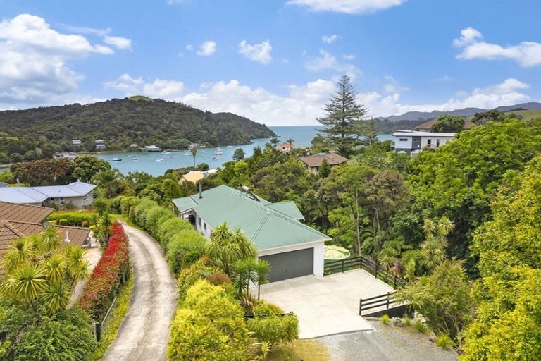 Photo of property in 16 Ranginui Street, Mangonui, 0420