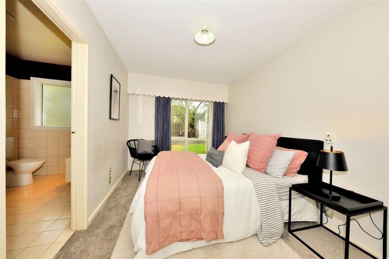 Photo of property in 155 Maidstone Road, Avonhead, Christchurch, 8042