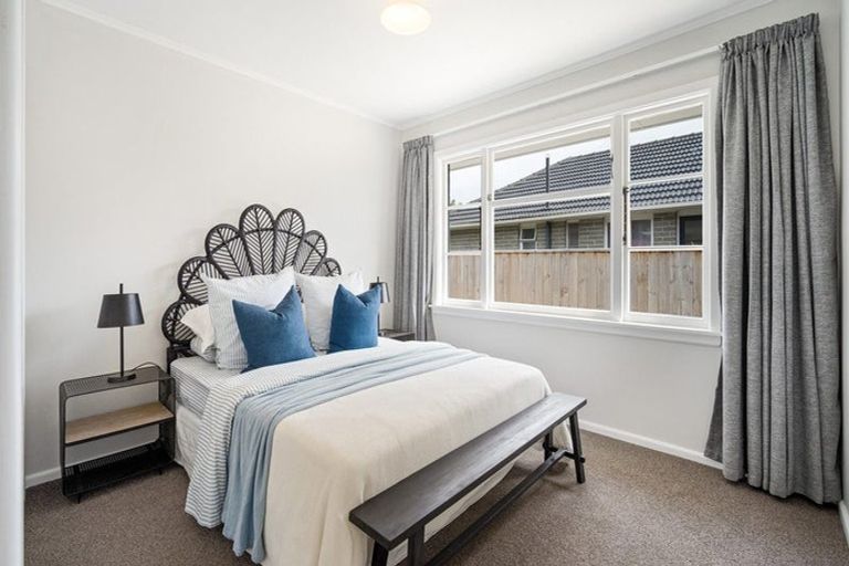 Photo of property in 11a Palmside Street, Somerfield, Christchurch, 8024
