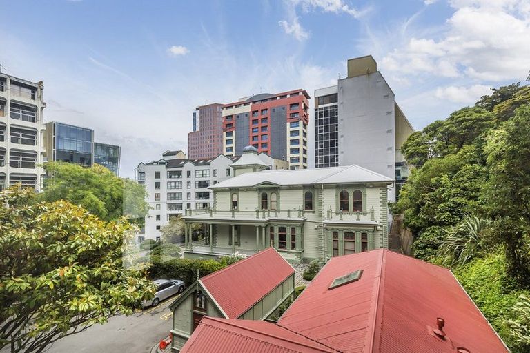 Photo of property in 2/97 Boulcott Street, Wellington Central, Wellington, 6011