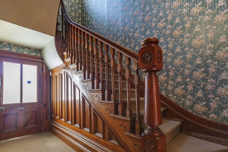 Photo of property in 1 Kawakawa Street, Mangaweka, 4797