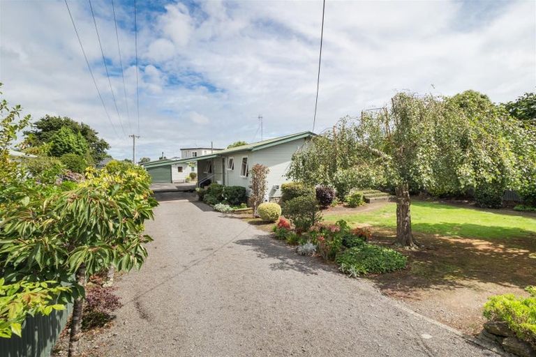 Photo of property in 2 Dalrymple Place, Marton, 4710