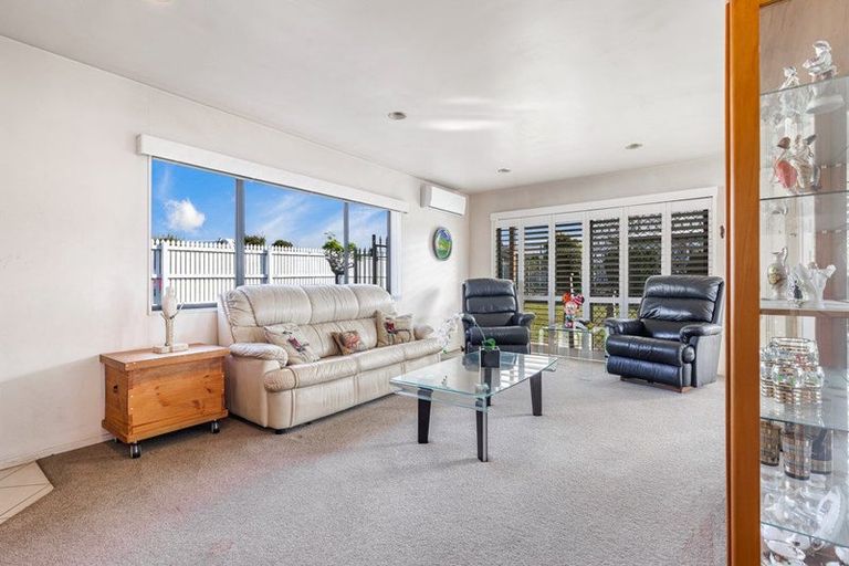 Photo of property in 4 Wiseley Road, Hobsonville, Auckland, 0618