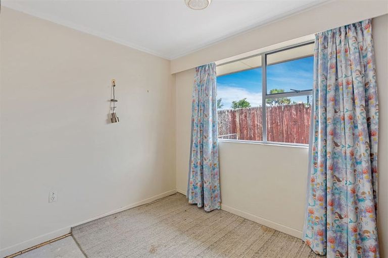 Photo of property in 45 Gladson Avenue, Sockburn, Christchurch, 8042