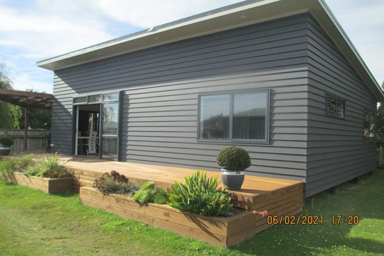 Photo of property in 2a Kennedy Street, Foxton Beach, Foxton, 4815