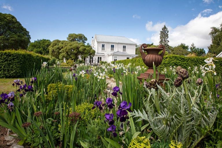 Photo of property in Tuhitarata Homestead, 2337 Kahutara Road, Pirinoa, Featherston, 5772