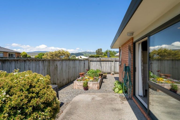 Photo of property in 7 Aburoc Place, Paraparaumu Beach, Paraparaumu, 5032