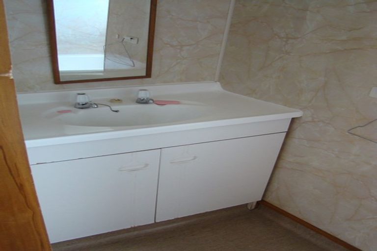 Photo of property in 90 Harbour Terrace, North Dunedin, Dunedin, 9016