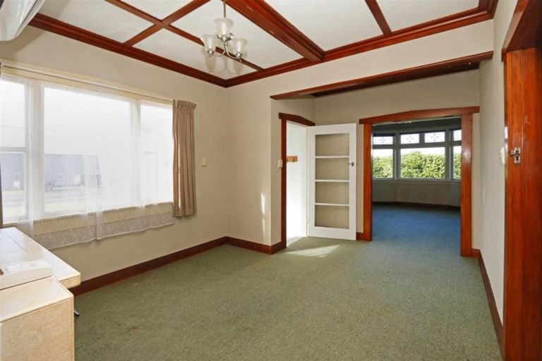 Photo of property in 28 Napier Street, Opunake, 4616
