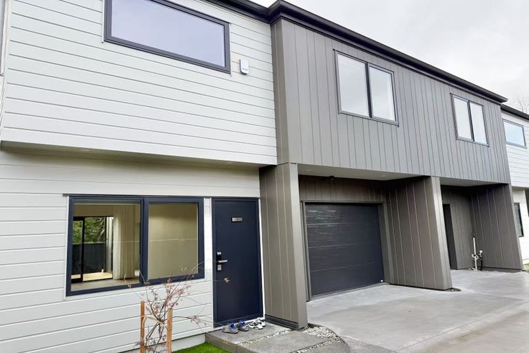 Photo of property in 4/29 Brandon Road, Glen Eden, Auckland, 0602