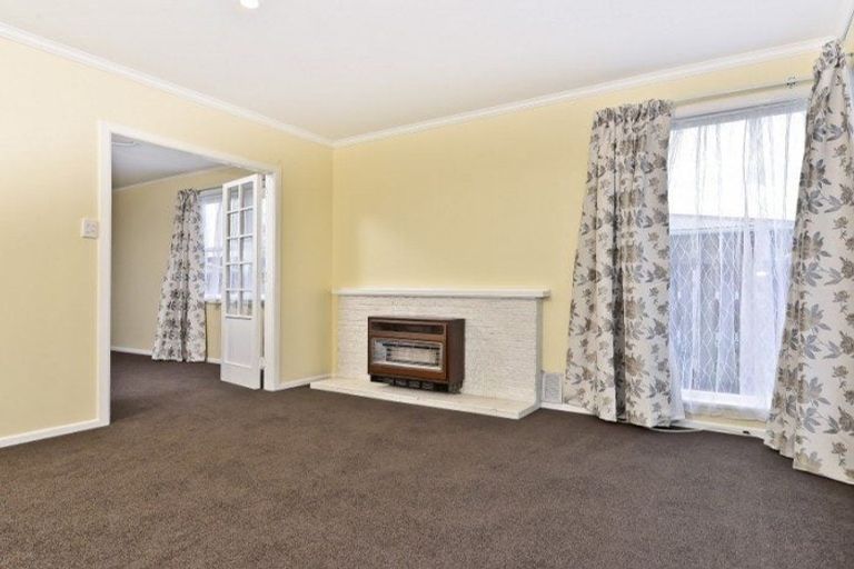 Photo of property in 10 Larnach Street, St Andrews, Hamilton, 3200