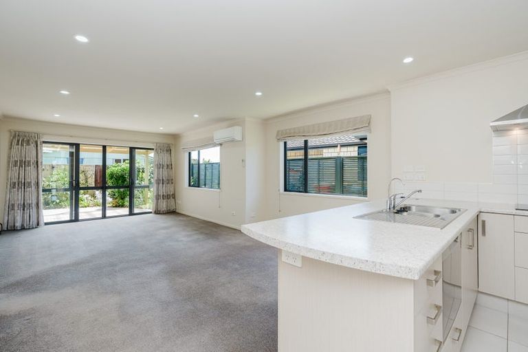 Photo of property in Rosehill Lifestyle Village, 11/182 Gleneagles Drive, Te Awamutu, 3800