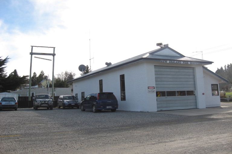 Photo of property in 2 Ness Street, Naseby, 9396