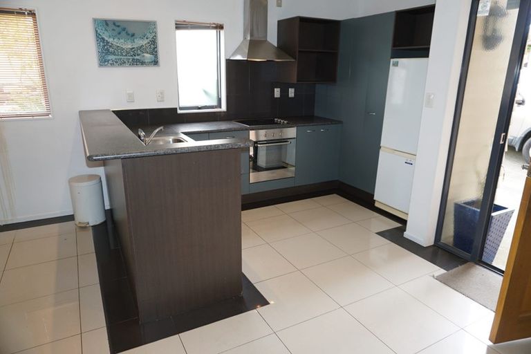 Photo of property in 404a East Tamaki Road, East Tamaki, Auckland, 2013