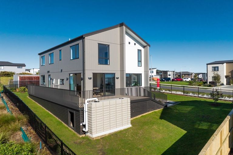 Photo of property in 3 Koura Road, Flat Bush, 2019