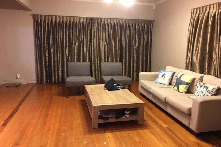 Photo of property in 29 Hillcrest Avenue, Hillcrest, Rotorua, 3015