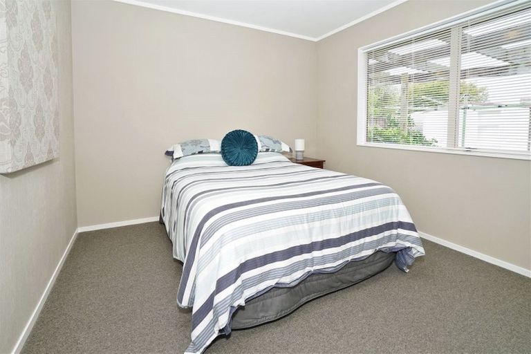 Photo of property in 36 Macmurdo Avenue, Glenview, Hamilton, 3206