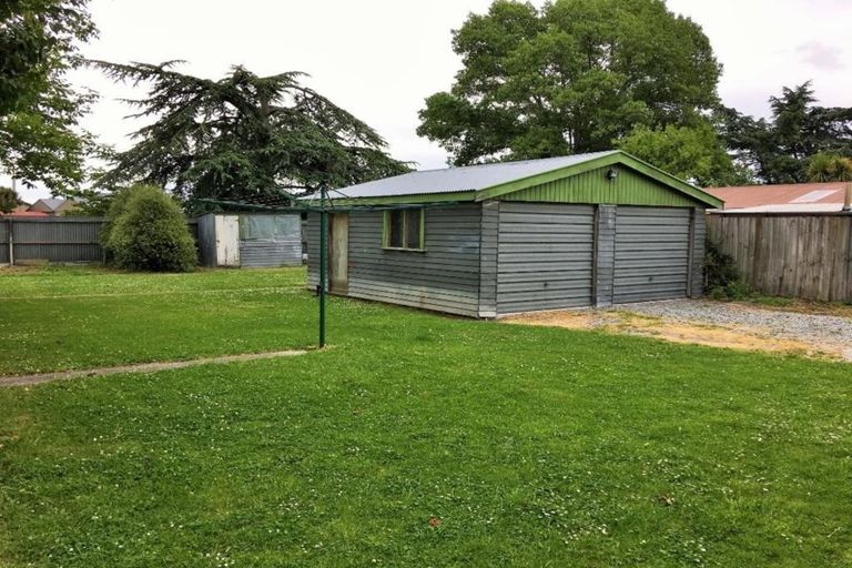 Photo of property in 11 Saffron Street, Bryndwr, Christchurch, 8053