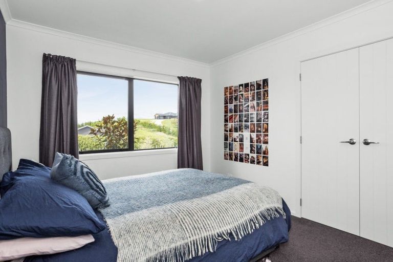 Photo of property in 21c Highlands Drive, Waipawa, 4277