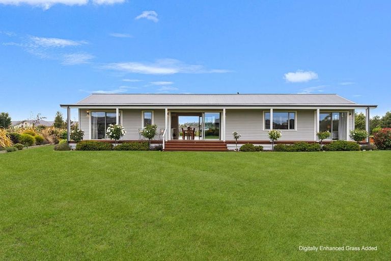 Photo of property in 2 Pukeko Way, Amberley, 7410