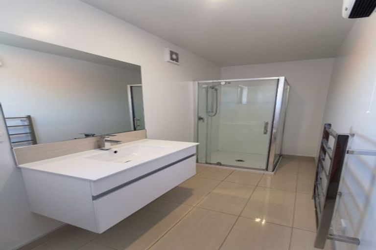 Photo of property in 70a Burke Street, Addington, Christchurch, 8024