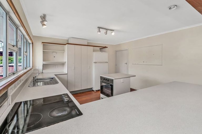 Photo of property in 21 Hanrahan Street, Upper Riccarton, Christchurch, 8041