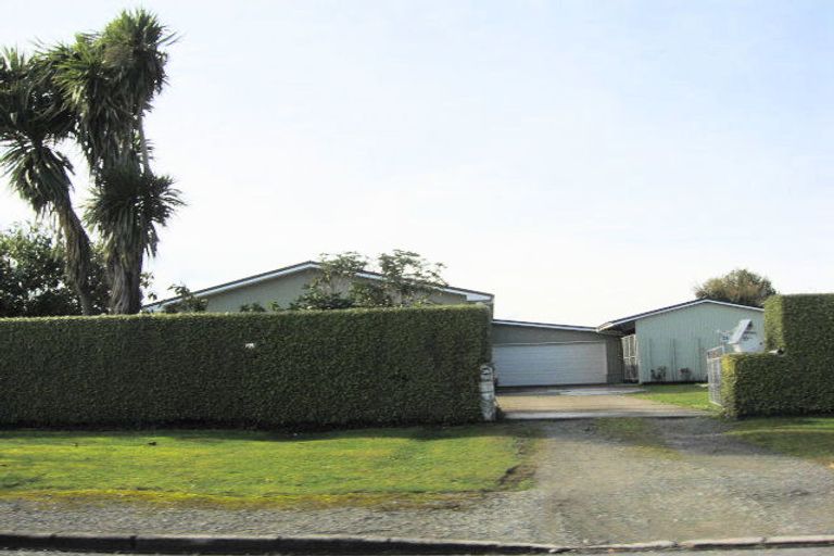 Photo of property in 35 Hillary Street, Winton, 9720