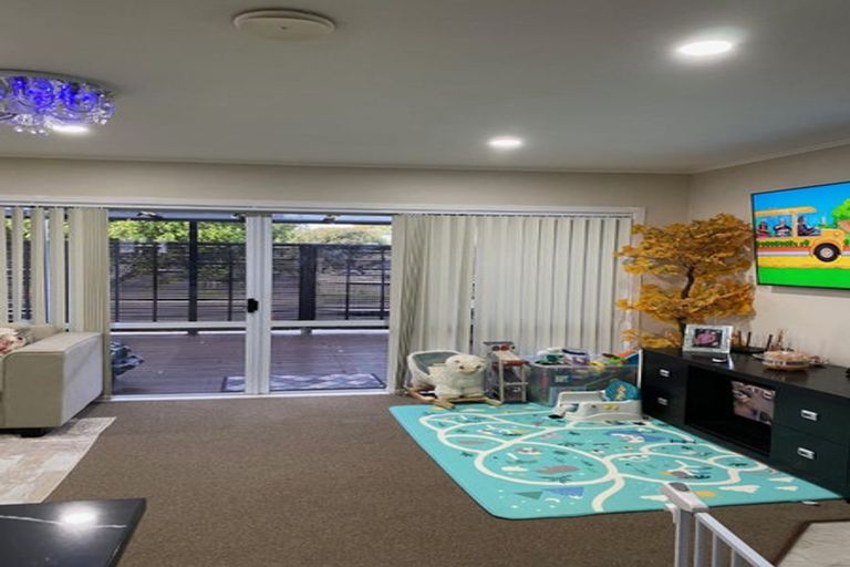 Photo of property in 51 Eastburn Street, Papakura, 2110