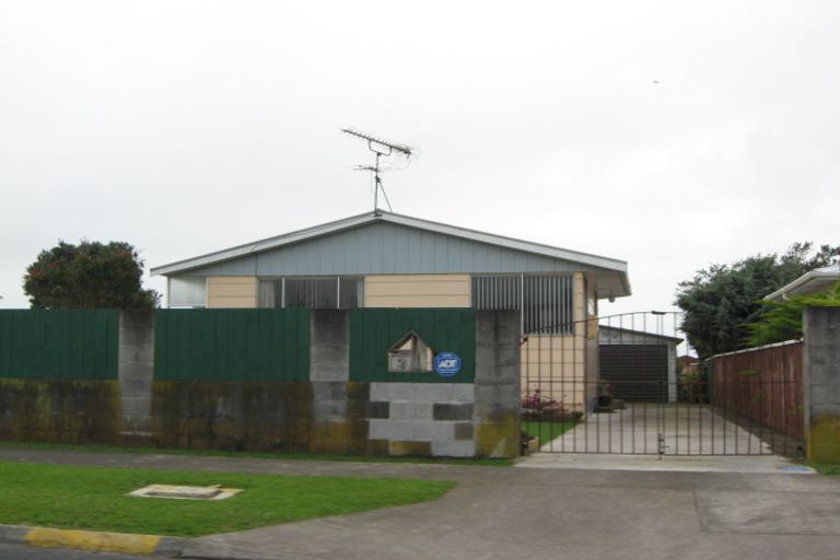 Photo of property in 34 Hume Street, Waitara, 4320