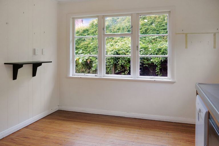 Photo of property in 224 Matai Road, Raumati Beach, Paraparaumu, 5032