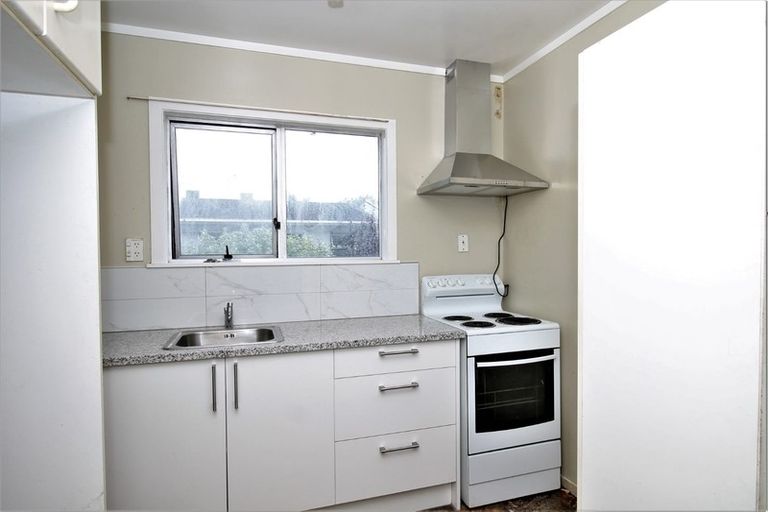 Photo of property in 8/12 Arabi Street, Sandringham, Auckland, 1041