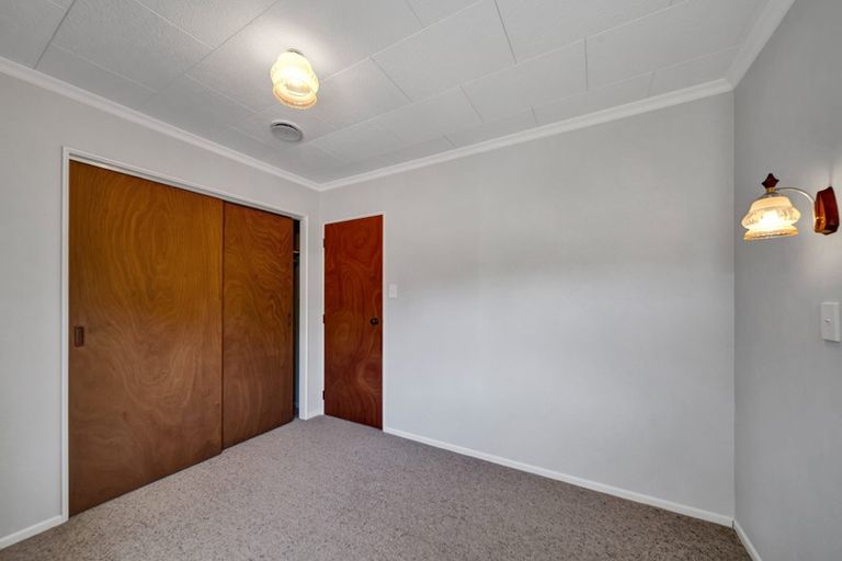 Photo of property in 1 Price Street, Westown, New Plymouth, 4310