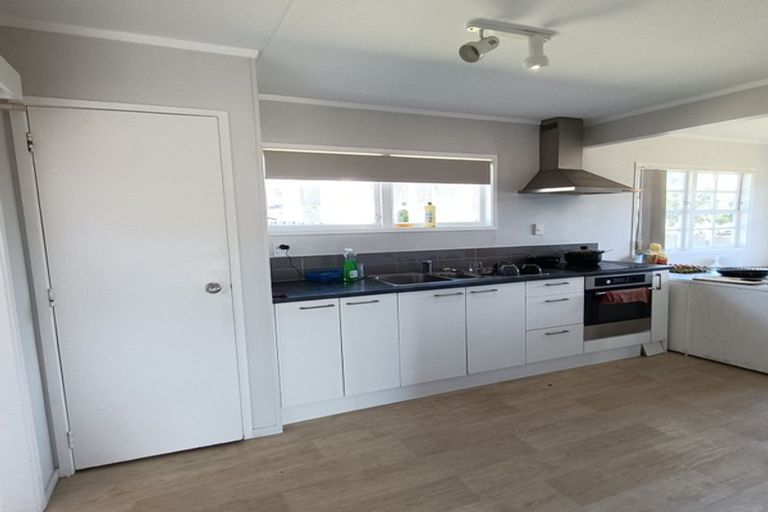 Photo of property in 1 Trounson Avenue, Clendon Park, Auckland, 2103