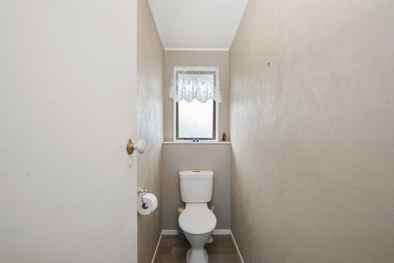 Photo of property in 6 Wairoa Place, Tokoroa, 3420