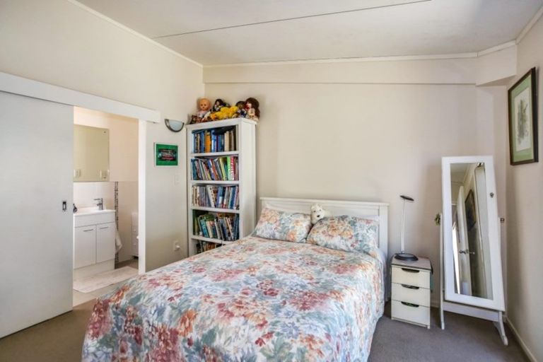 Photo of property in 7 Merlot Lane, Pukekohe, 2120